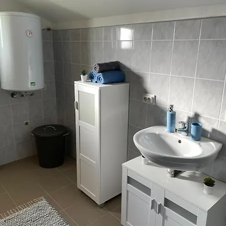 Holiday home Het Hongaarse Wijnhuis Mohacs